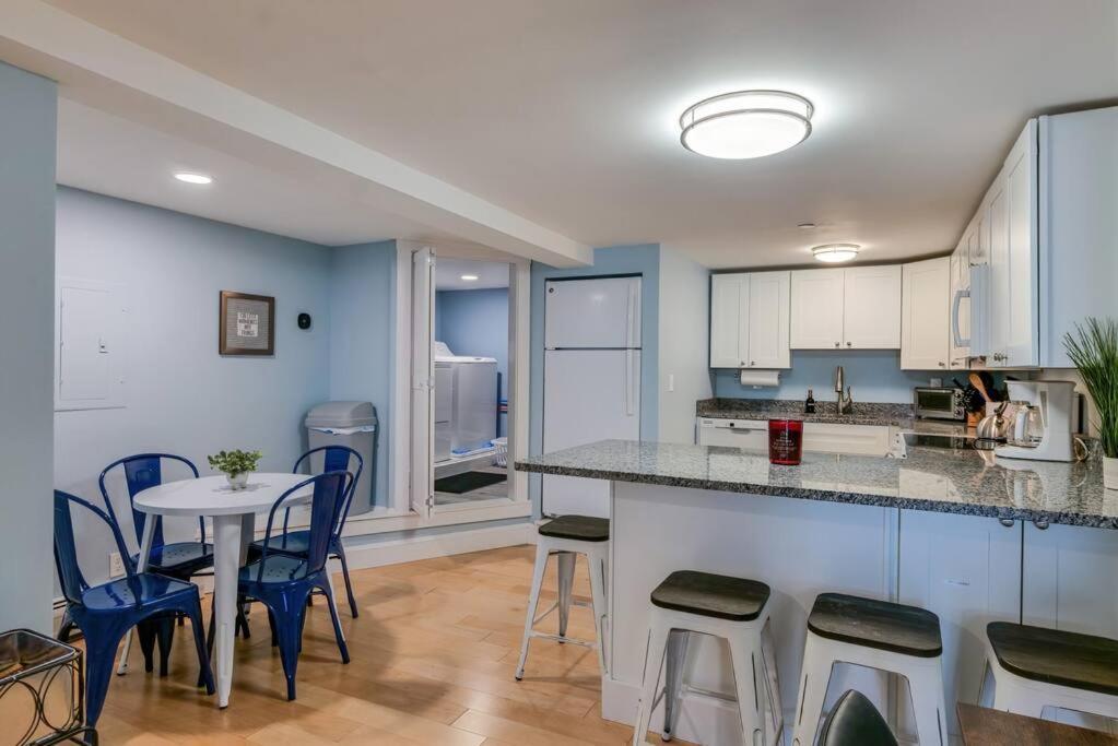 2Br Apt W/ 3 Min Walk To Downtown Swh - Low Tide 사우스웨스트하버 외부 사진
