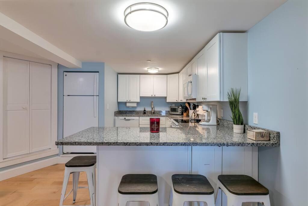 2Br Apt W/ 3 Min Walk To Downtown Swh - Low Tide 사우스웨스트하버 외부 사진