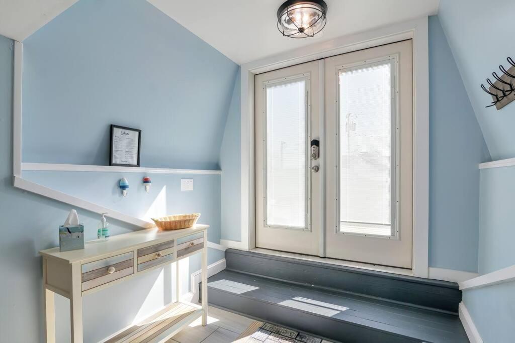 2Br Apt W/ 3 Min Walk To Downtown Swh - Low Tide 사우스웨스트하버 외부 사진